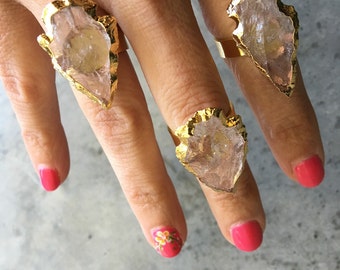 Quartz arrowhead rings