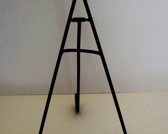 12" Wrought iron black metal display easel.