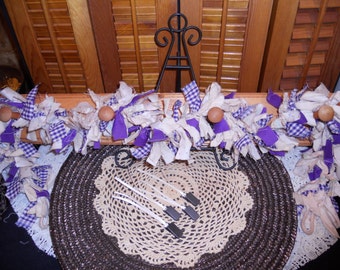 Primitive Country Raggedy Tattered Purple SUGARPLUM Christmas Valentines Day Rag GARLAND Swag Skirting Wrap Drape Ornie Clips (PRS-0027)