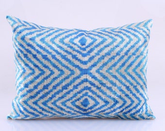 ikat velvet pillow, ikat pillow, home decor, silk pillow, hand-woven ikat, uzbek ikat textile, ikat, pillow for sofa