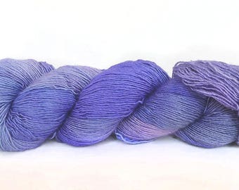 Handdyed superwash Merino wool silk sock weight yarn, 400m/100g hand dyed