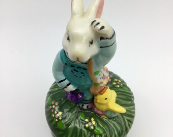 Vintage Easter Bunny Trinket Box