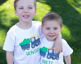 Boys St. Patrick’s Day shirt, st Patrick’s Day shirt, st Patrick’s Day shirt for boys, shamrock shirt, vintage train shirt, clover shirt