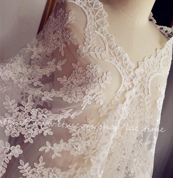 SALE Exquisite Ivory Alencon Lace Fabric Trim Wedding Veil