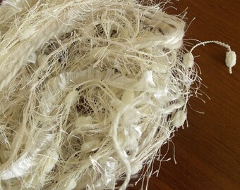 White Fiber Art Yarn Bundle - Embellishment Yarn - 12m - Vanilla Bean