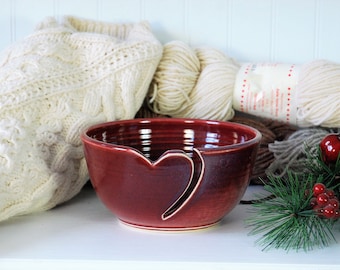 Red Heart Ceramic Yarn Bowl, crochet bowl, pottery wool bowl, knitter's bowl, knitting and crochet accessory, valentine's day gift