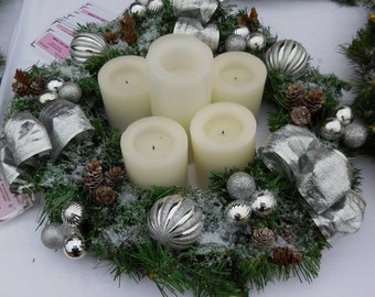SILVER ROUND CENTERPIECE