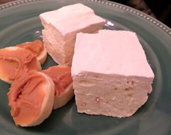 Peanut Butter Banana Marshmallows - 1 dozen Gourmet homemade marshmallows