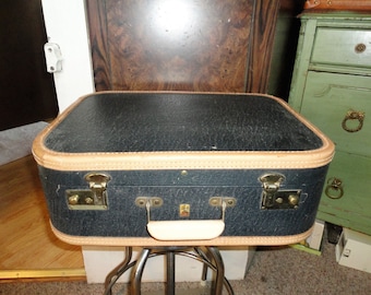 Belber USA Made Hard Shell Case Suitcase Vintage Travel Bag Overnight Luggage Bag