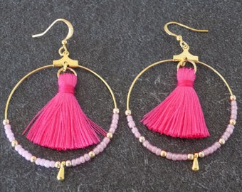 Hoop earrings gold, hot pink and assorted beads