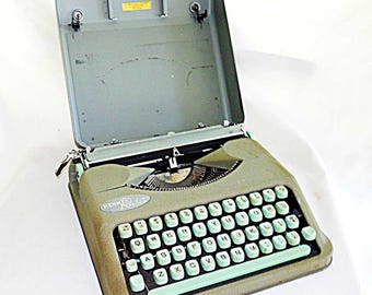 Vintage Antique Hermes Rocket Portable Manual Typewriter with Carrying Case Light Green 4 Row Keyboard Switzerland Paillard