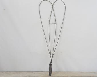 Antique/Vintage Rug Beater Wood and Twisted Wire Rug Cleaner #3