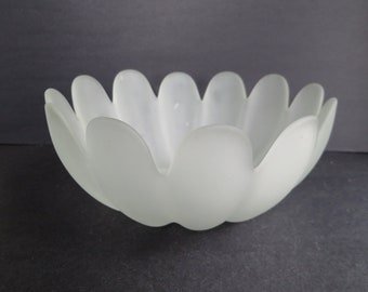 Lotus Bowl Vintage Indiana Glass Luau Bowl in White Frosted Glass Petals