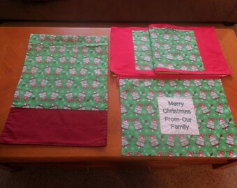 Christmas table runners and wall decor