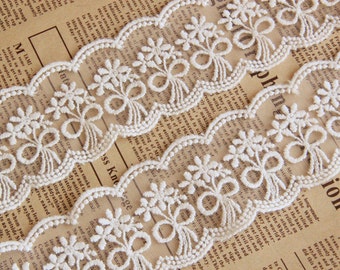2 Yards Lace Trim Bowknot Ivory Retro Embroidery Tulle 1.96" width