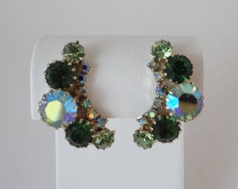 Vintage Weiss Green and Aurora Borealis Faceted Rhinestone Clip Earrings on a Silver Tone Setting - Vintage Earrings - Vintage Weiss Earring