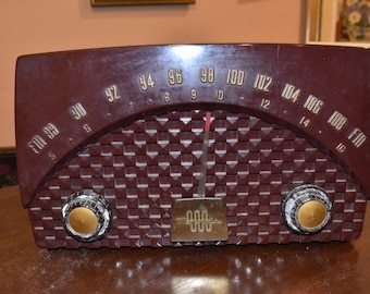 Vintage Antique Art Deco Motorola Tube Radio Model 7XM