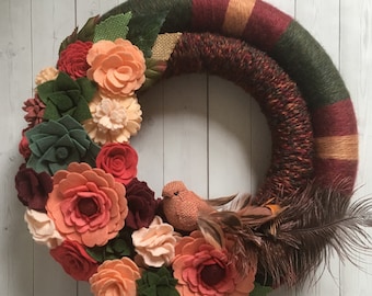 felt flower wreath, felt yarn wreath, felt succulent wreath, yarn wreath, felt flower decor , burgundy wreath, fall felt wreath, fall wreath