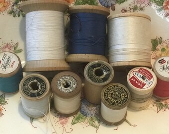 Lot of 10 vintage wooden spools, Sewing thread wood spools, Assorted