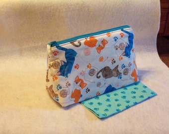 Quilted Cat Print Cosmetic Bag