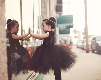 Audrey Hepburn Halloween costume, audrey Hepburn girls tutu, girls Halloween costume, Breakfast at Tiffany's Halloween tutu