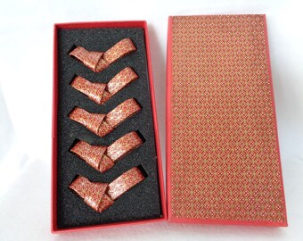 1625 : Hashi-Oki Chopstick Rests set 5,Vintage ArtCraft Chopstick Rests,Japanese Paper mache Chopstick Holders ,boxed,Handcrafted in Japan