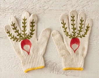 Radish Gardening Gloves