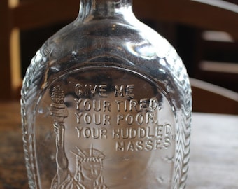 Vintage Bicentennial 1976 Log Cabin Syrup Glass Bottle with Statue of Liberty Relief