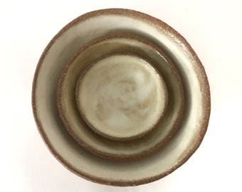 Ceramic Nesting Bowl Set, 3 Creamy Beige Stoneware Pottery Bowls