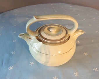 Hall Twin Spout Tea Master Pot