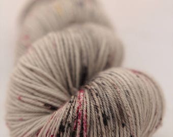 Hand-dyed yarn - sock yarn - superwash - merino - dyed-to-order - speckles - ROCHER