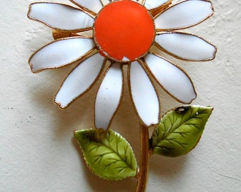 Vintage White Enamel Daisy Brooch Pin