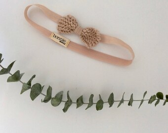 Headband with coquillage bow
