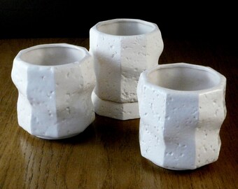 Sculptural ceramic flower pot