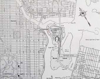 Vintage Map of New York City, Upper Manhattan, The Bronx, Original 1940s Street map, Old map for wall Art, black and white map