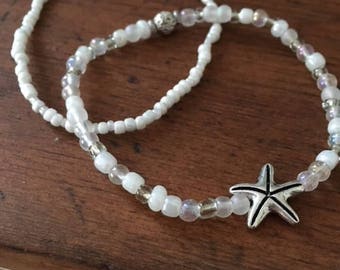 White and Clear Glass Bead Starfish Stretch Bracelet
