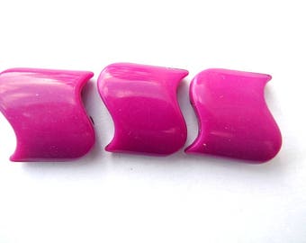 6 VINTAGE beads, violet lucite plastic beads 20mm