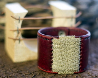 Handmade Leather Bracelet Icelandic souvenir fish skin Accessory Leathercraft and design