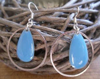 beautiful blue pair of earrings