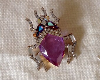 Lovely vintage rhinestone insect brooch