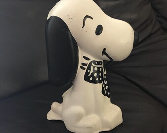 1970s ceramic snoopy figurine hand painted