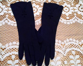 Pretty Vintage Gloves Ladies' Dark Blue Gloves Scalloped Design Mid-Arm Classy Gloves Navy Blue Gloves Cutouts Small Size Cottage Chic Decor