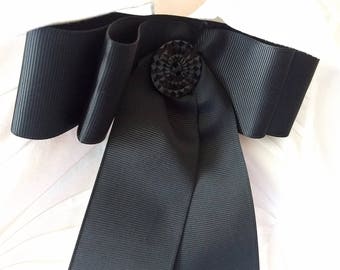 Bow for neck and decorative for clothes