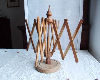 Vintage 1950s Italian wooden yarn swift. Jewelry holder stand display