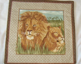 Lion & lioness cushion cover