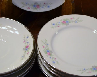 Vintage Florenteen Fine China Plate Set of 12 Fantasia Pattern Replacement PanchosPorch