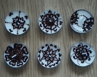 Set of 12 (6x2) Real Henna (Mehndi) Tea Light Decorative Candles
