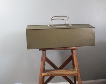 Vintage Industrial Tool Box "TURNER Model no. 1006" Made In Sycamore,Illinois Mechanic's Box, Industrial Machinist , Near Mint Condition