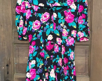 Vintage 80's Mid Length Floral Rayon Romper by Incite size medium