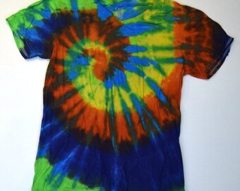 Rainforest River ~ Spiral Tie Dye Vneck T-Shirt (Gildan V-neck Size S) (One of a Kind)